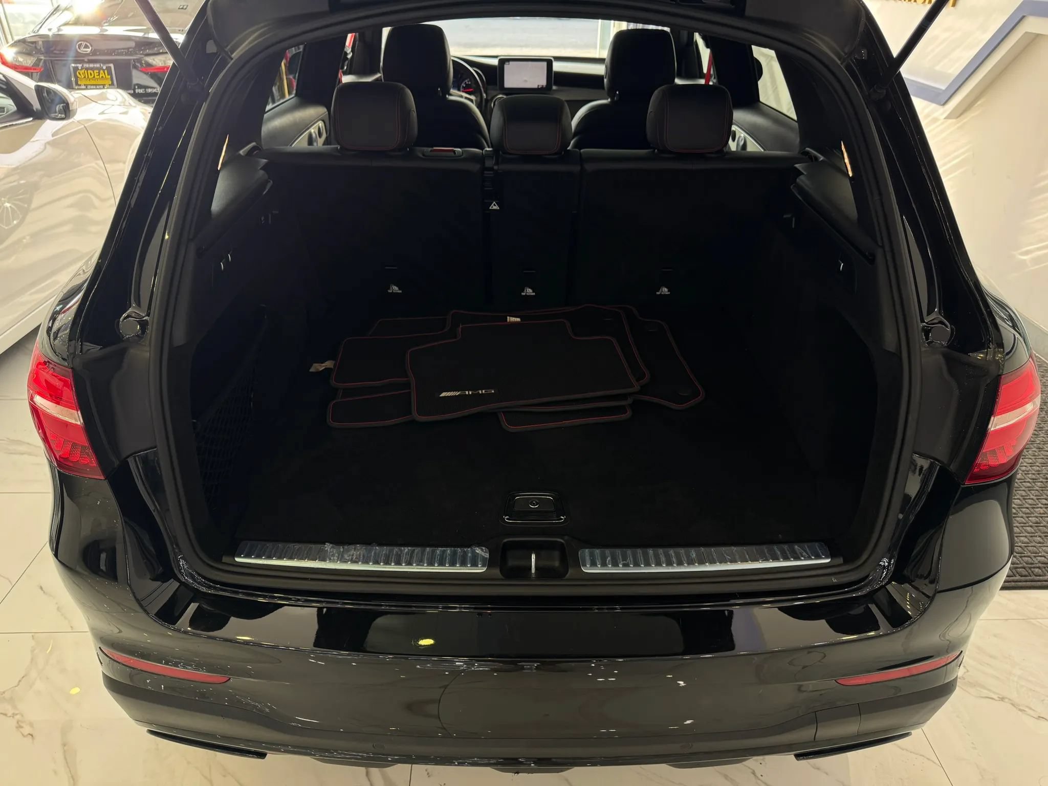 Used 2018 Mercedes-Benz GLC 43 AMG 4MATIC image 26