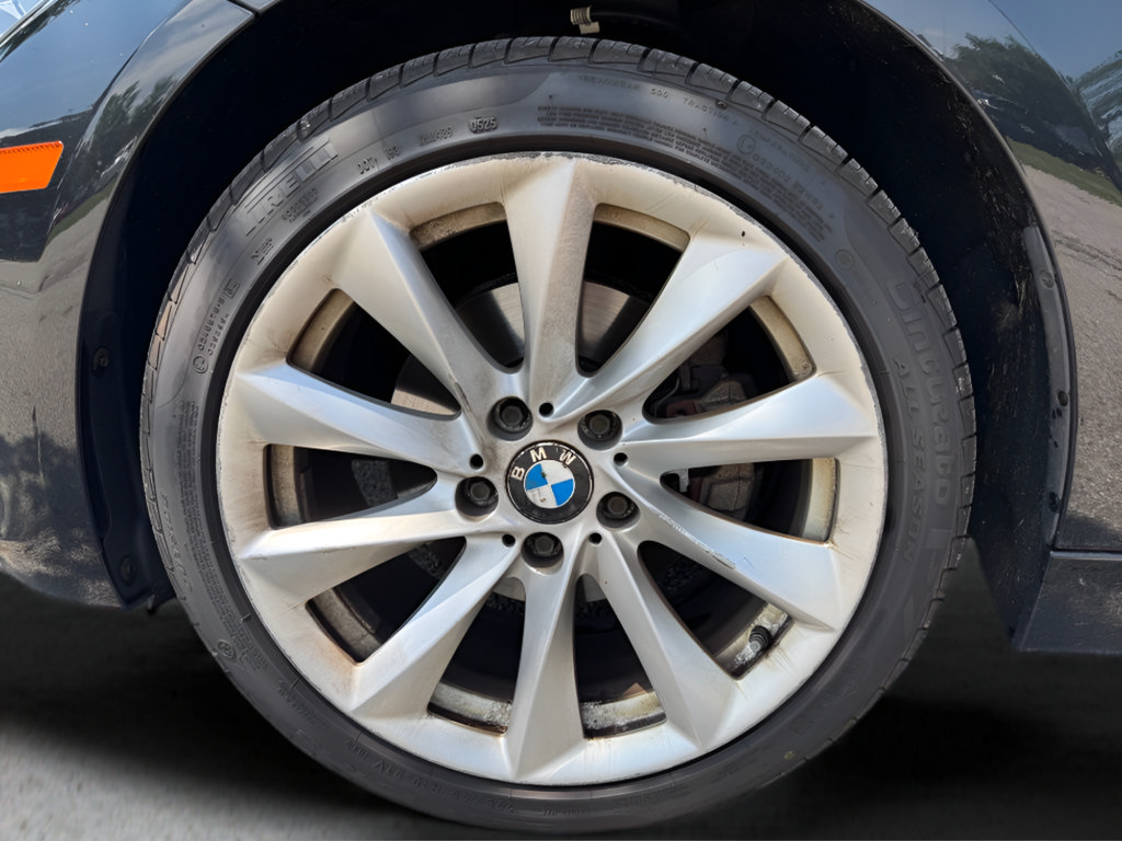 Used 2013 BMW 328i xDrive Sedan AWD/4WD image 30
