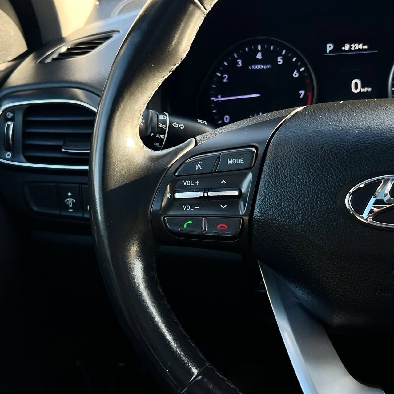 Used 2020 Hyundai Elantra GT w/ Style Package 02 FWD image 13