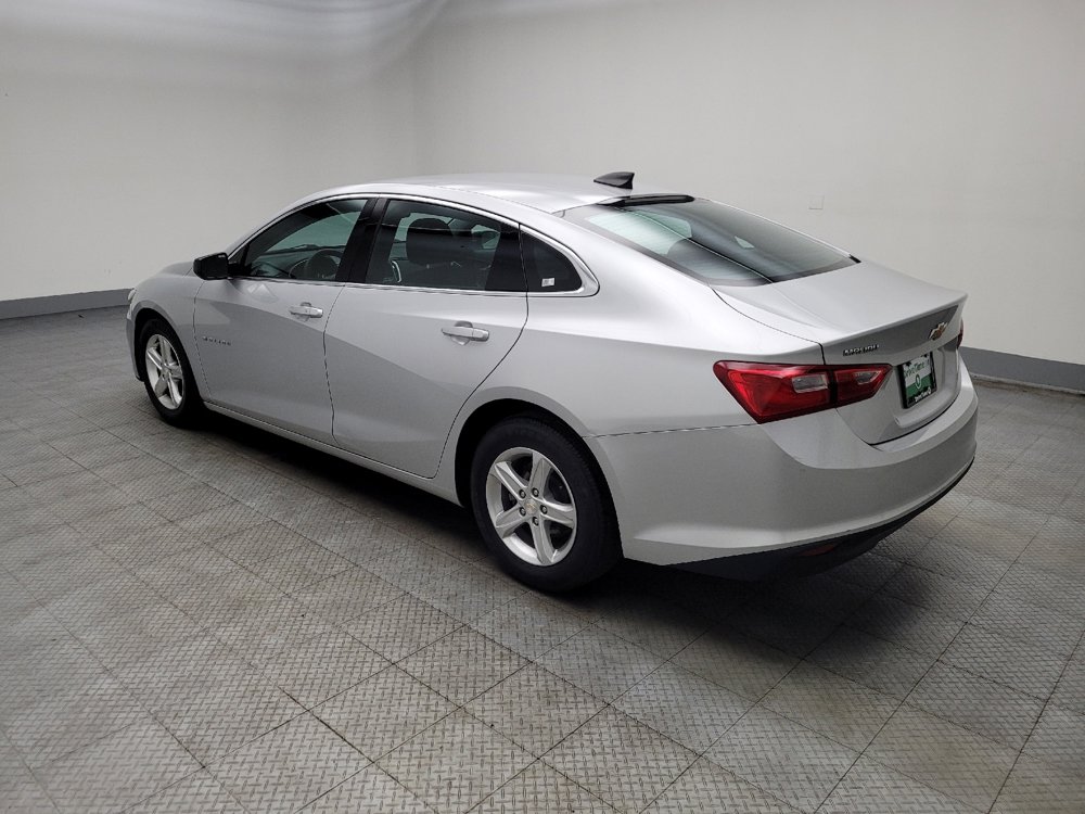 Used 2021 Chevrolet Malibu LS FWD image 3