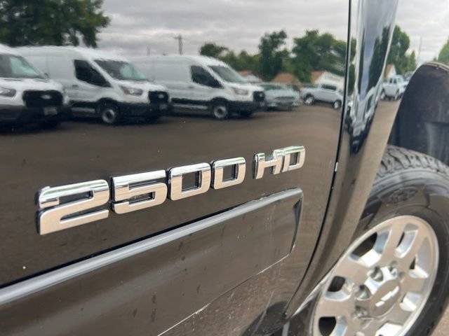 Used 2012 Chevrolet Silverado 2500 LTZ w/ LTZ Plus Package AWD/4WD image 16