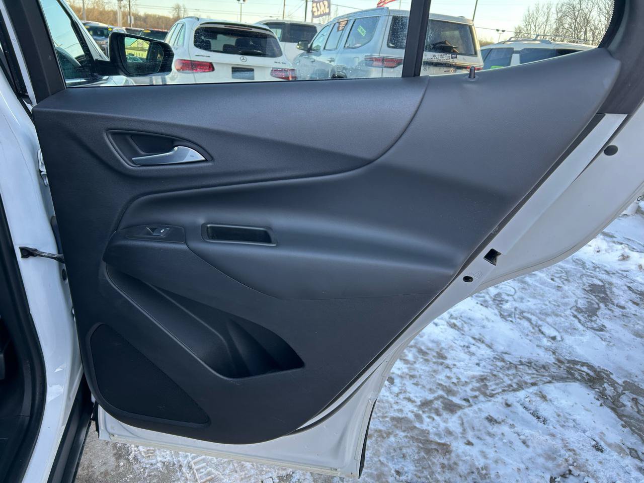 Used 2021 Chevrolet Equinox LT AWD/4WD image 15