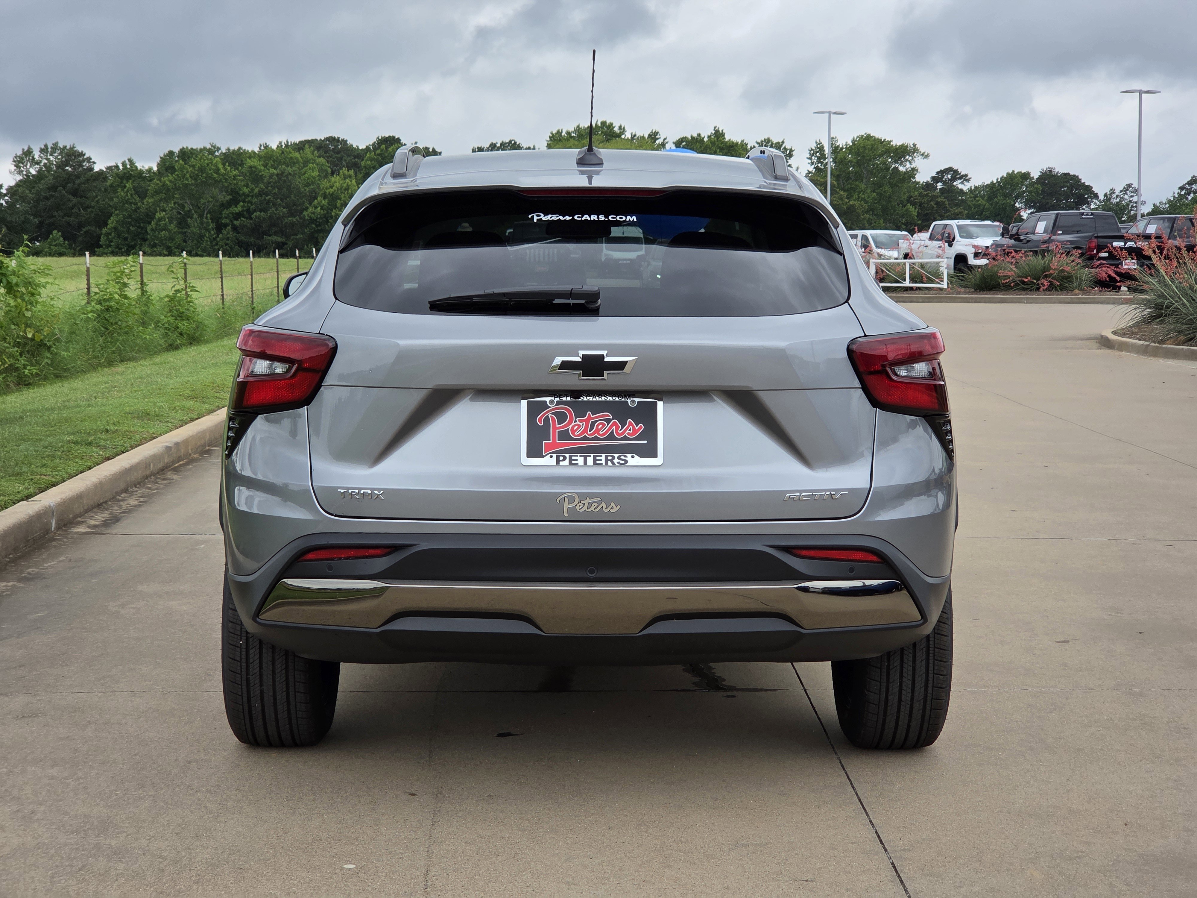 New 2026 Chevrolet Trax ACTIV w/ Sunroof Package FWD image 4