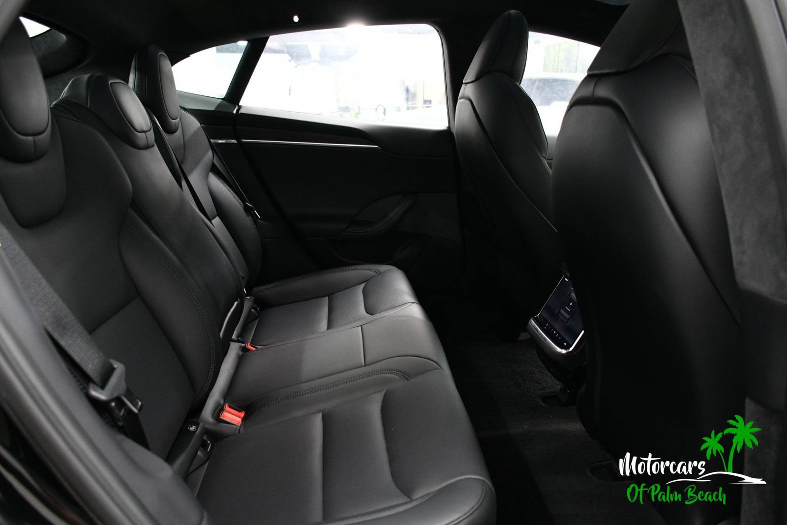 Used 2024 Tesla Model S AWD/4WD image 44