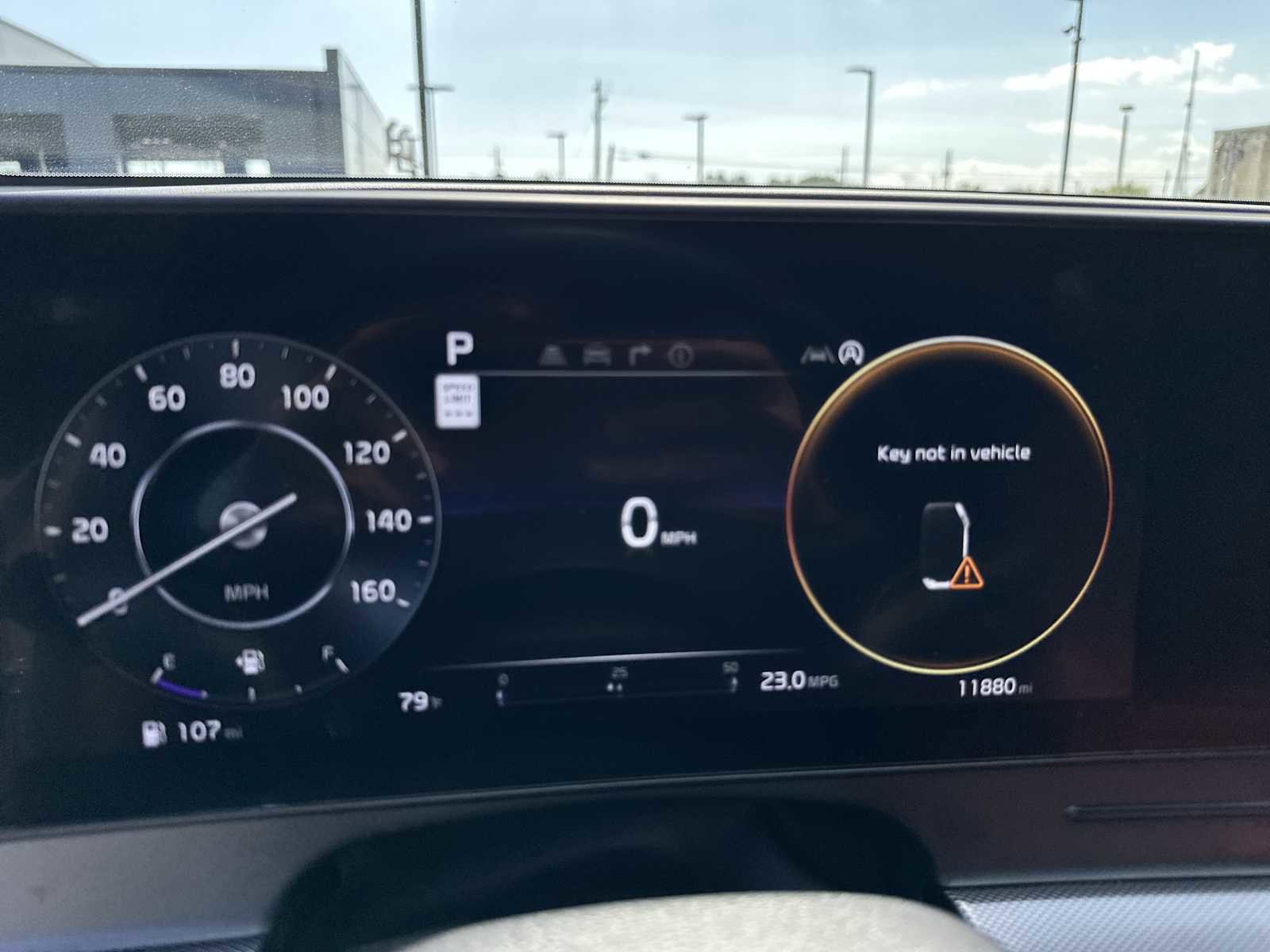 Used 2025 Kia Sportage SX image 16