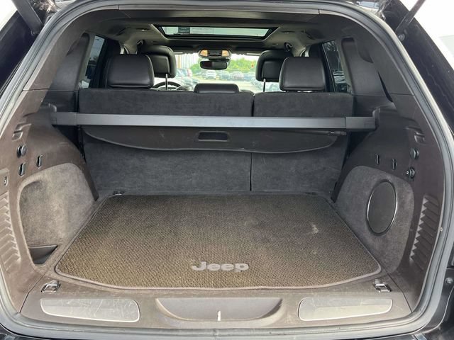 Used 2017 Jeep Grand Cherokee Summit RWD image 21