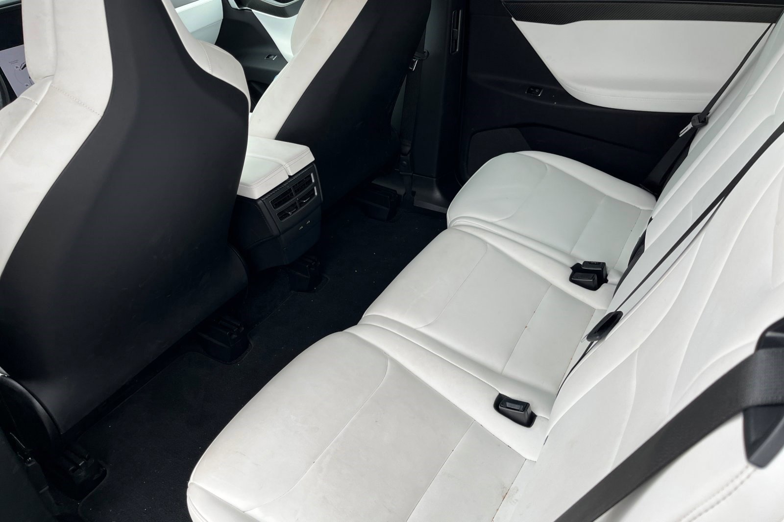 Used 2018 Tesla Model X 100D image 9