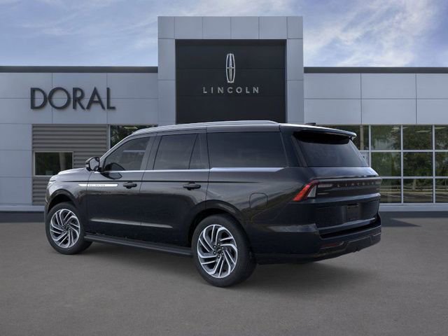 New 2026 Lincoln Navigator Premiere image 4