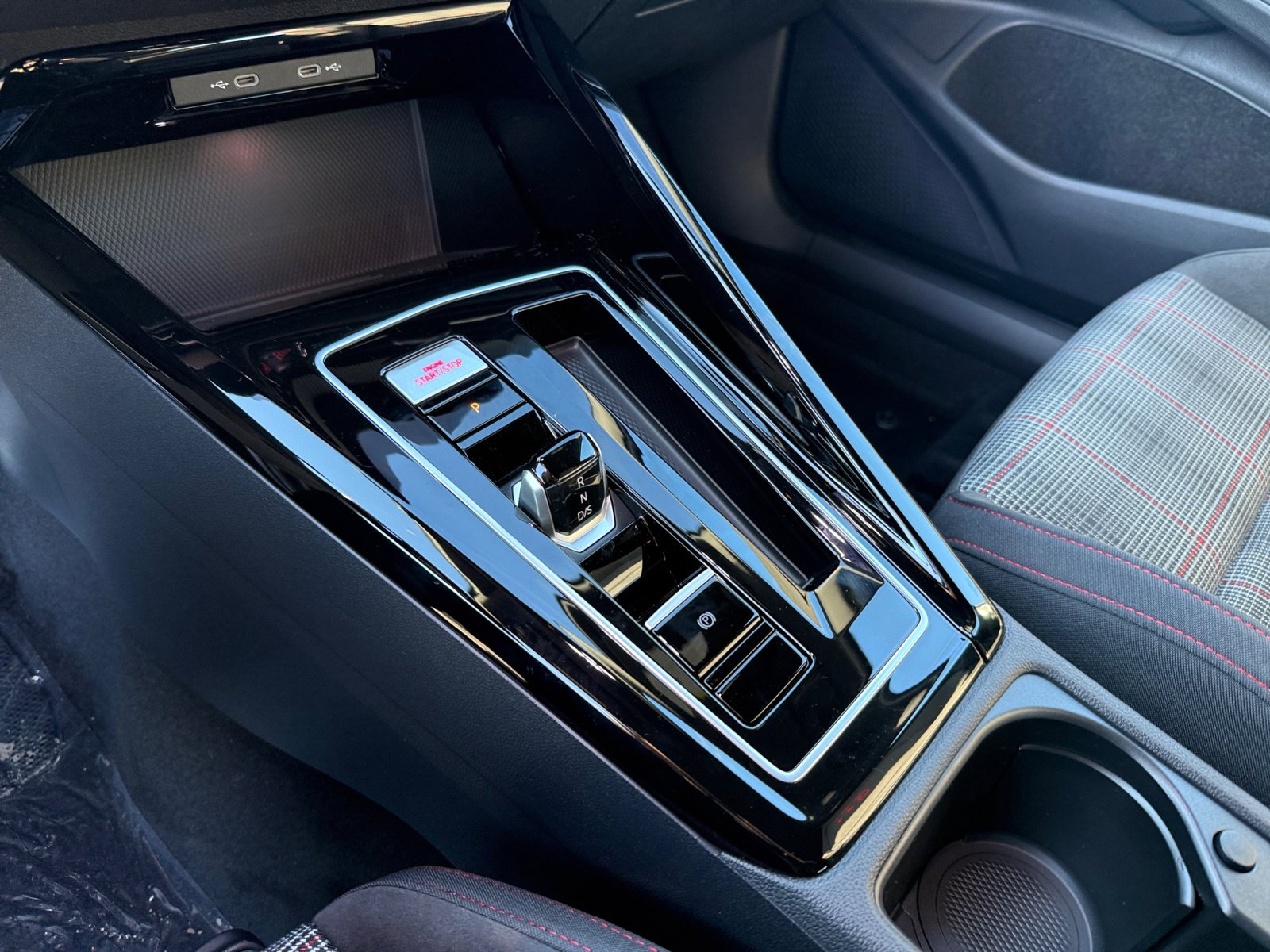 New 2026 Volkswagen GTI S image 13