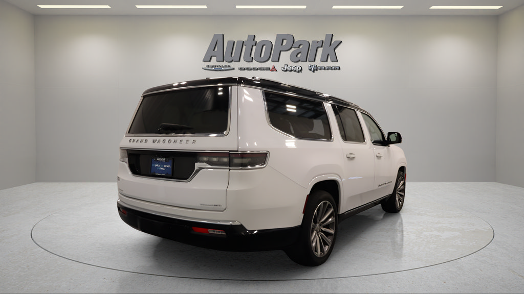 Certified 2023 Jeep Grand Wagoneer L Series II AWD/4WD image 6