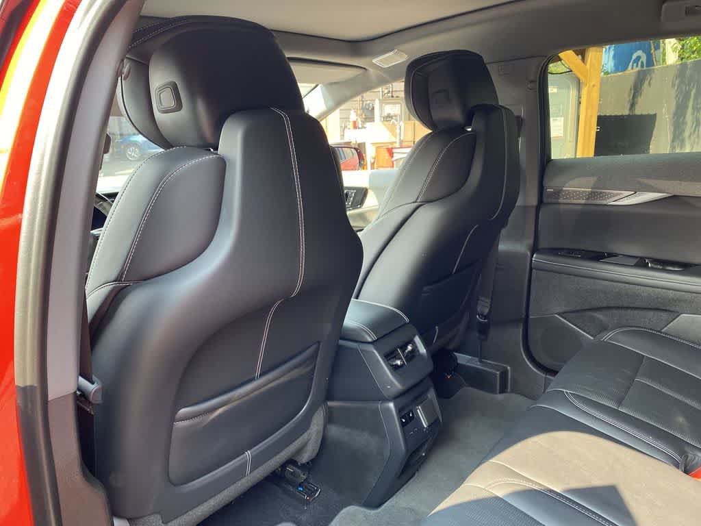 Certified 2025 Cadillac Optiq Sport 2 AWD/4WD image 16