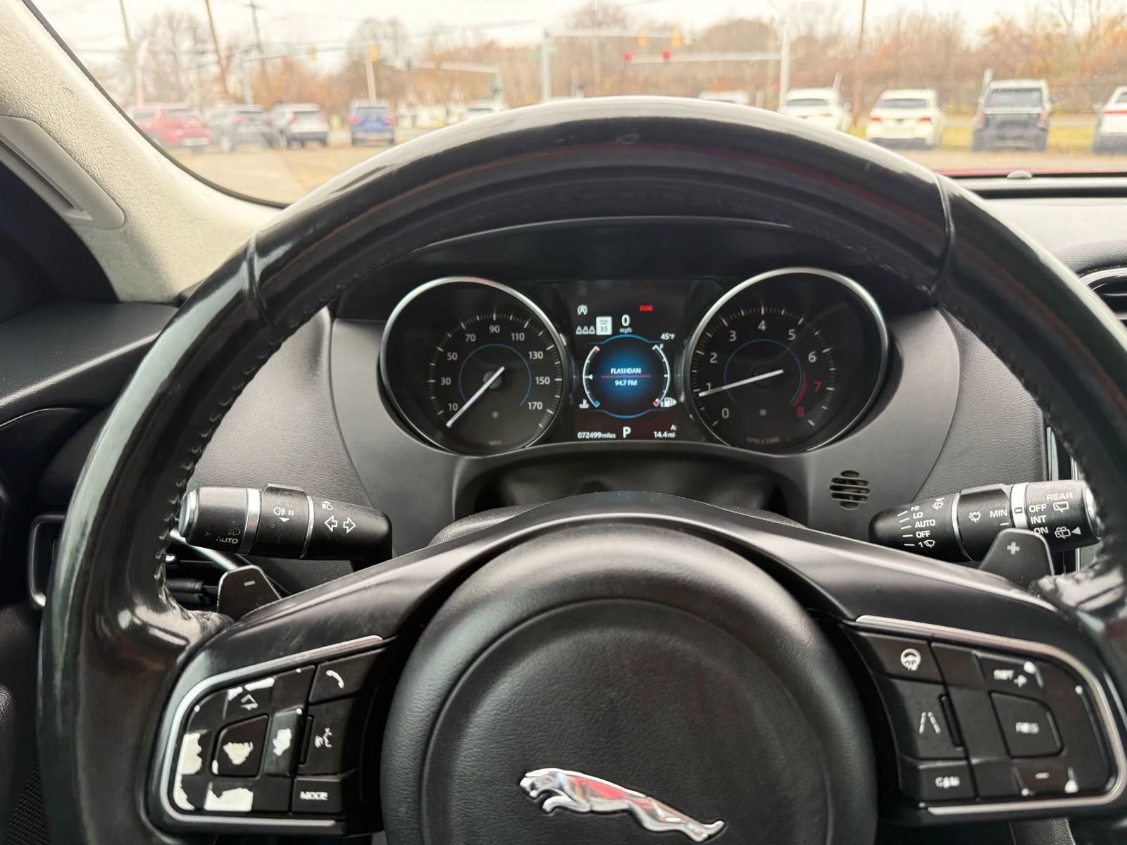 Used 2019 Jaguar F-PACE Premium image 36