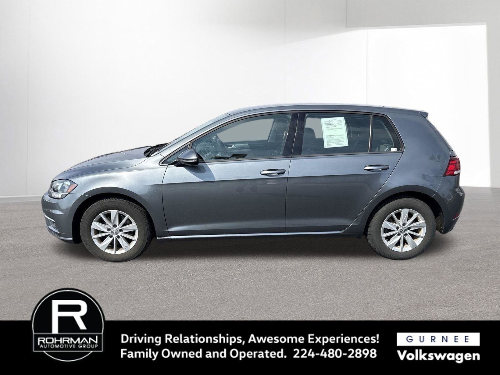 Used 2019 Volkswagen Golf S image 5