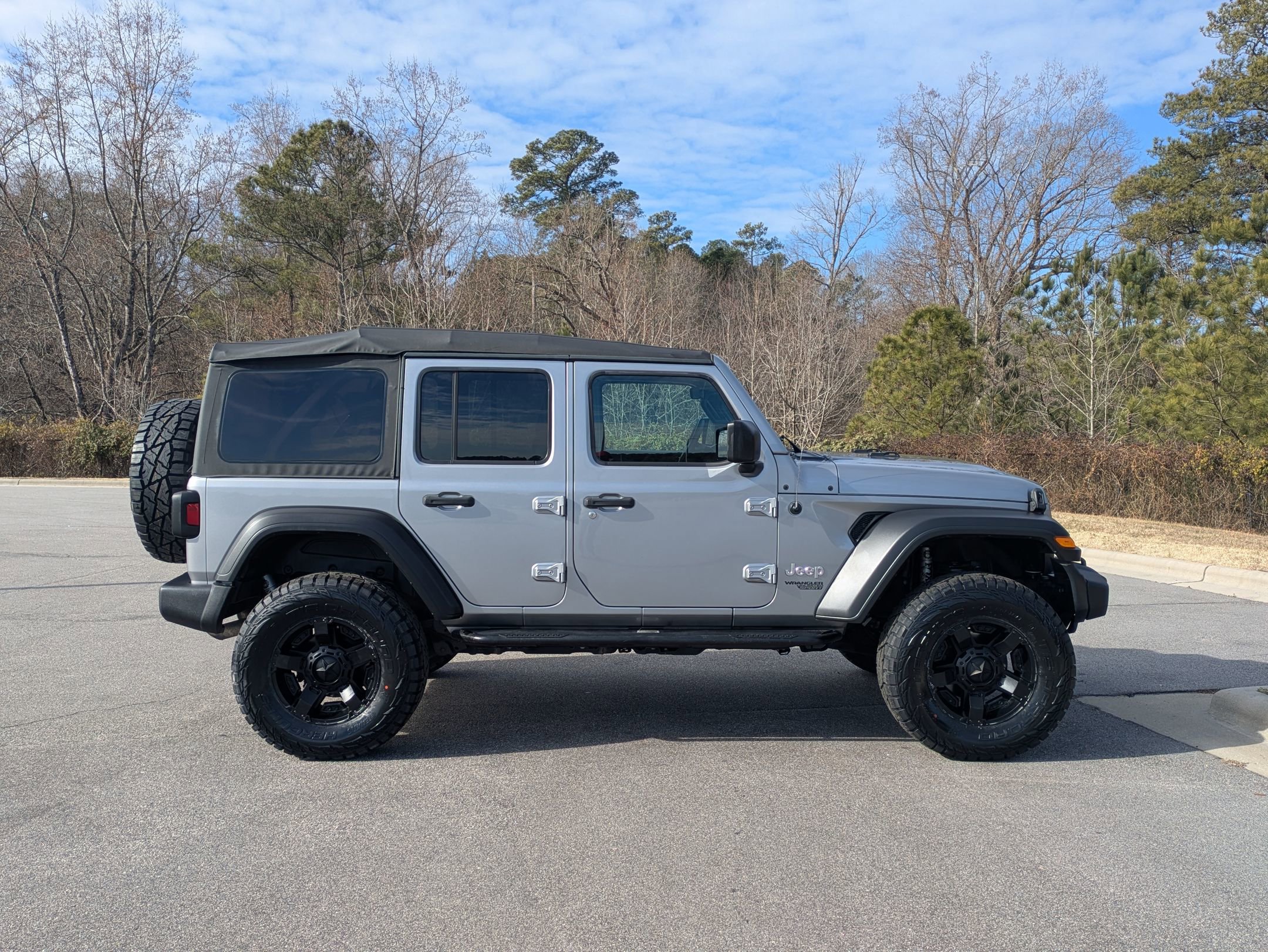 Used 2021 Jeep Wrangler Unlimited Sport image 4