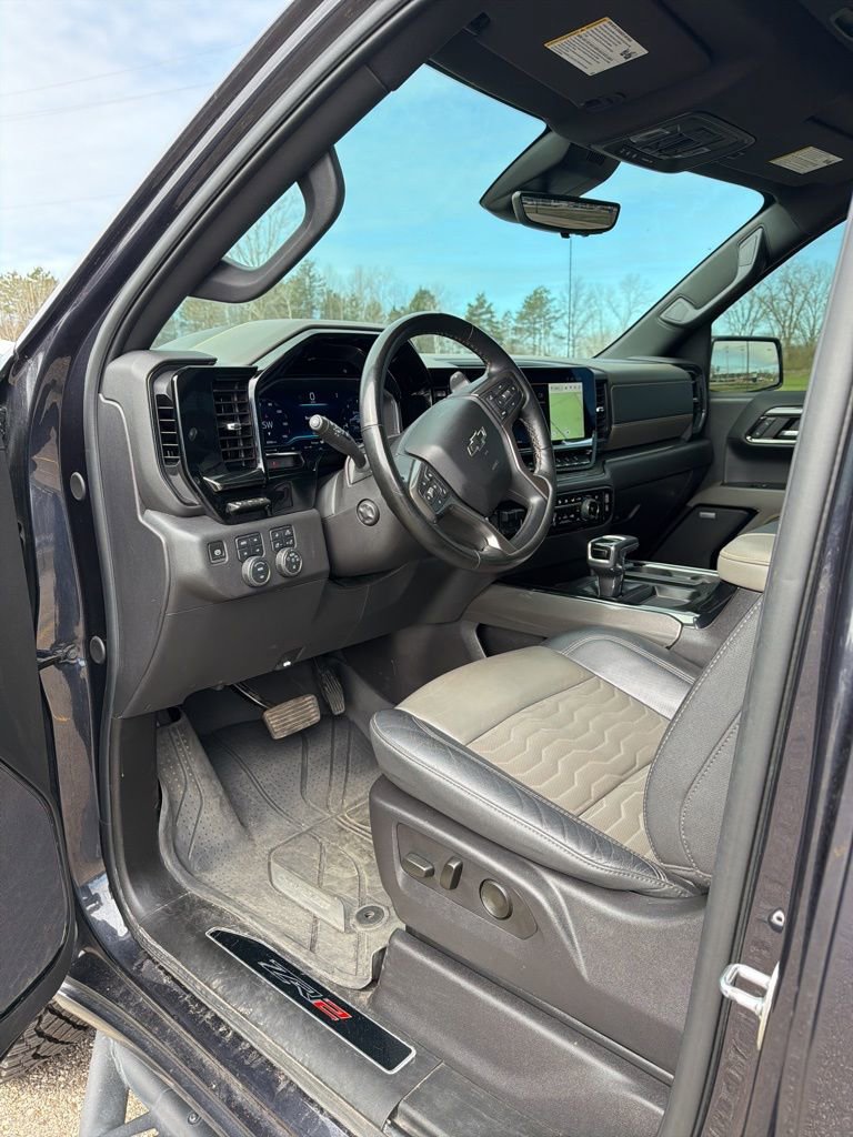Used 2024 Chevrolet Silverado 1500 ZR2 w/ Technology Package AWD/4WD image 12