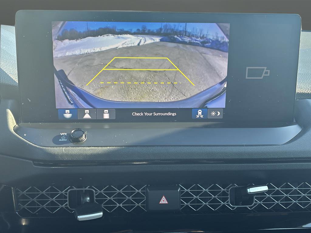 Used 2023 Honda Accord Sport image 9