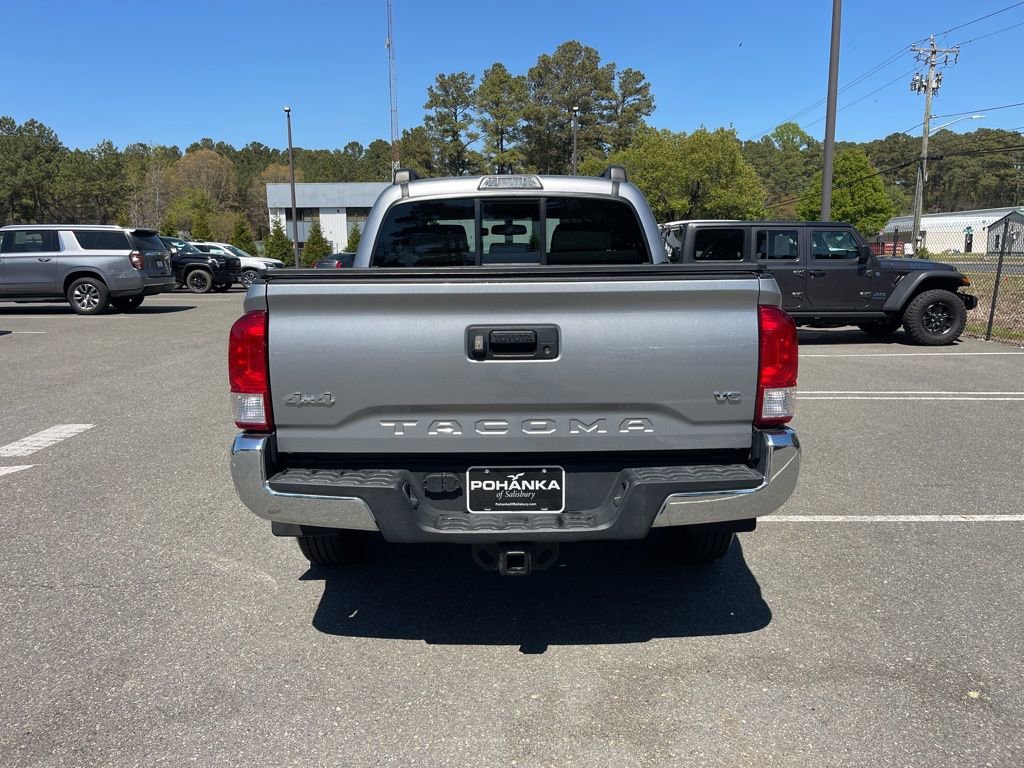 Used 2017 Toyota Tacoma SR5 w/ Tow Package image 6