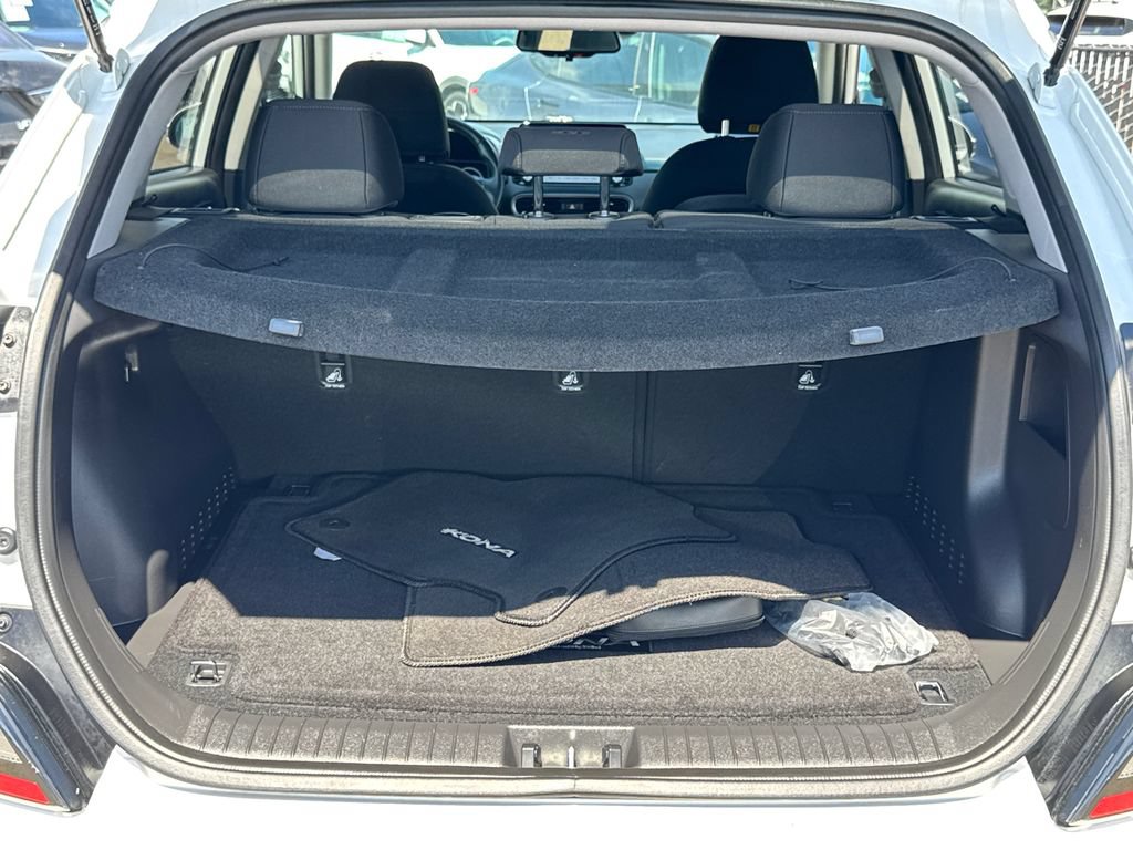 Used 2023 Hyundai Kona SEL FWD image 13