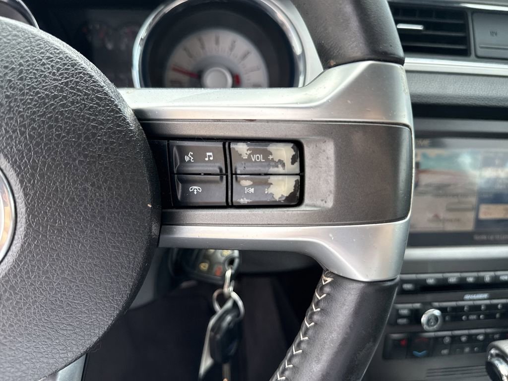 Used 2011 Ford Mustang Premium w/ Electronics Pkg image 15