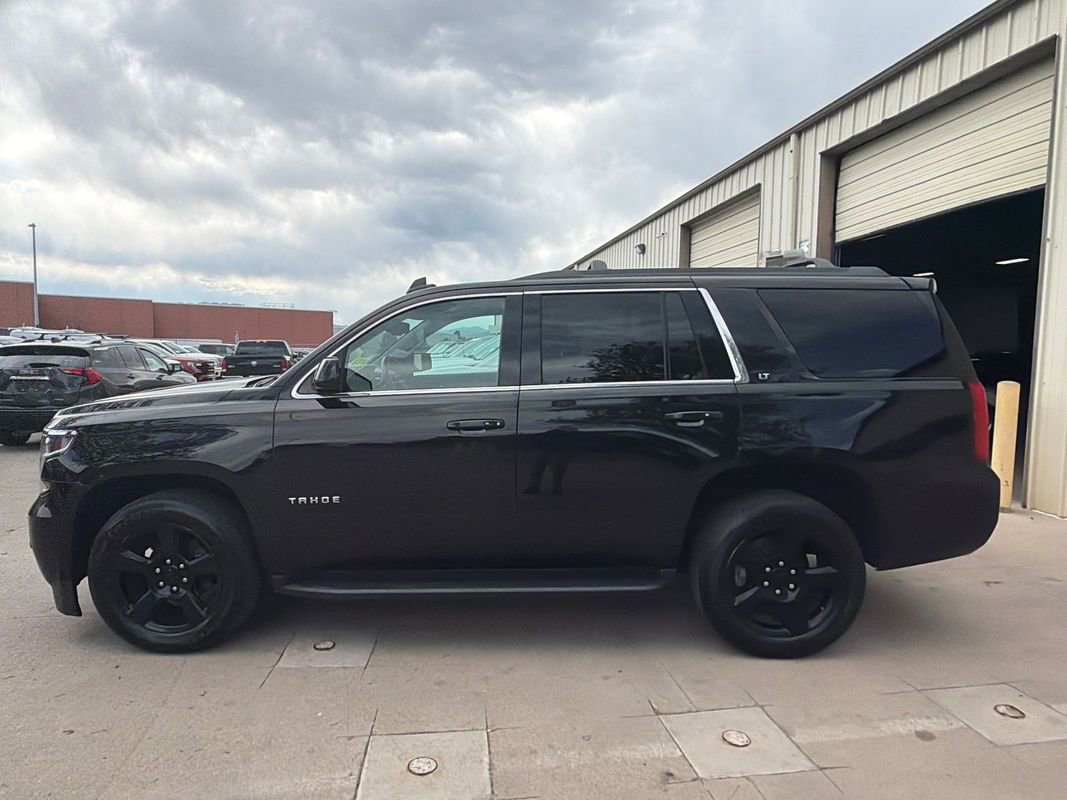 Used 2017 Chevrolet Tahoe LT w/ Luxury Package AWD/4WD image 8