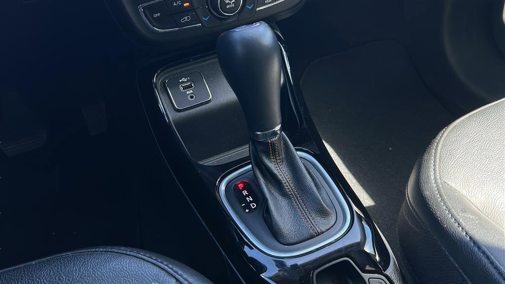 Used 2021 Jeep Compass Limited image 23