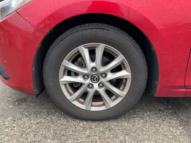 Used 2014 MAZDA MAZDA3 i Touring w/ Technology Package image 11