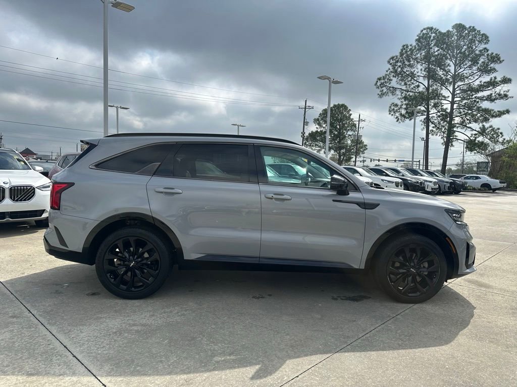 Used 2022 Kia Sorento SX FWD image 2