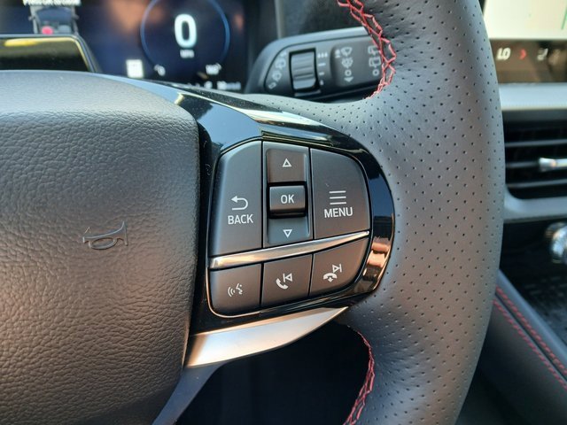 New 2025 Ford Explorer ST-Line w/ Premium Package image 17