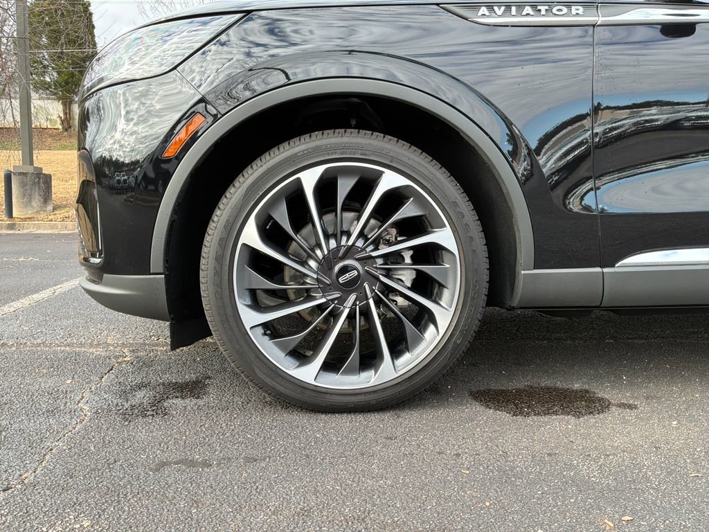 Used 2025 Lincoln Aviator Reserve w/ Illumination Package image 29