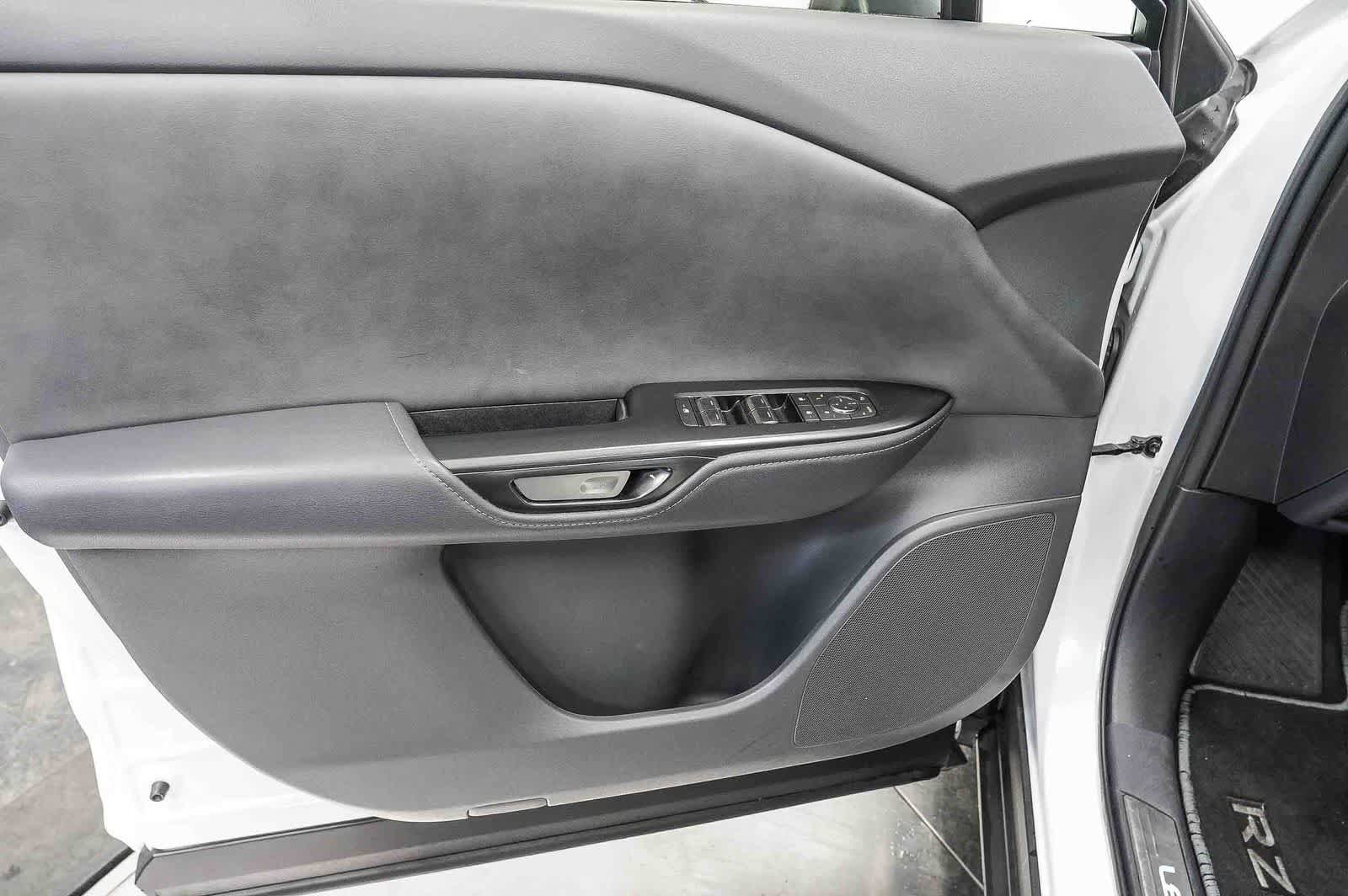 Used 2024 Lexus RZ 300e Premium FWD image 21