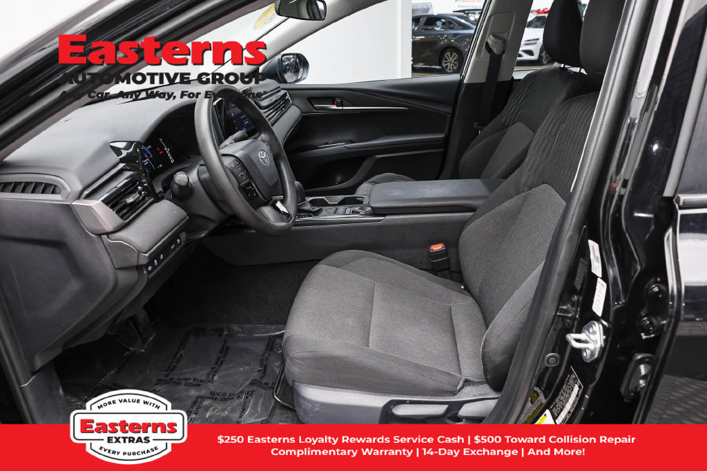 Used 2026 Toyota Camry LE FWD image 15