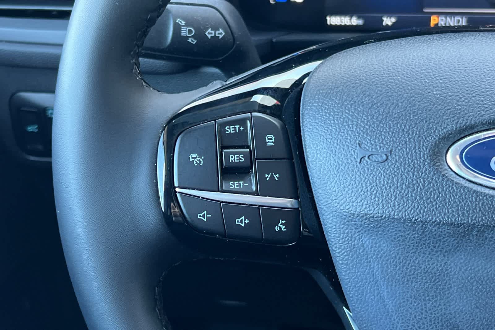 Used 2023 Ford Escape Active w/ Tech Pack #1 AWD/4WD image 27