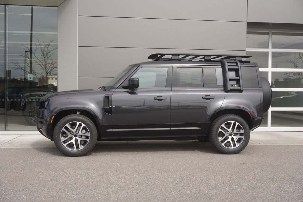 New 2026 Land Rover Defender 110 X-Dynamic SE image 8