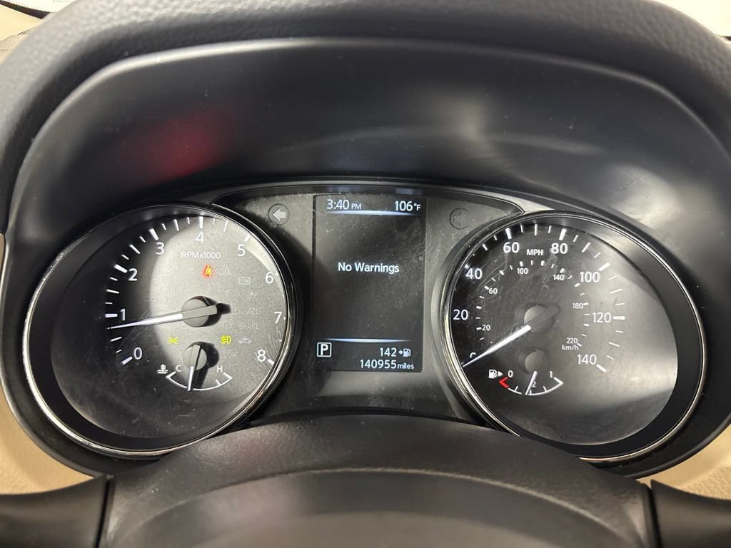 Used 2017 Nissan Rogue SL FWD image 12