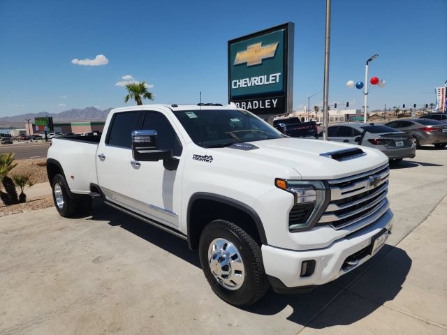 New 2026 Chevrolet Silverado 3500 High Country w/ Technology Package