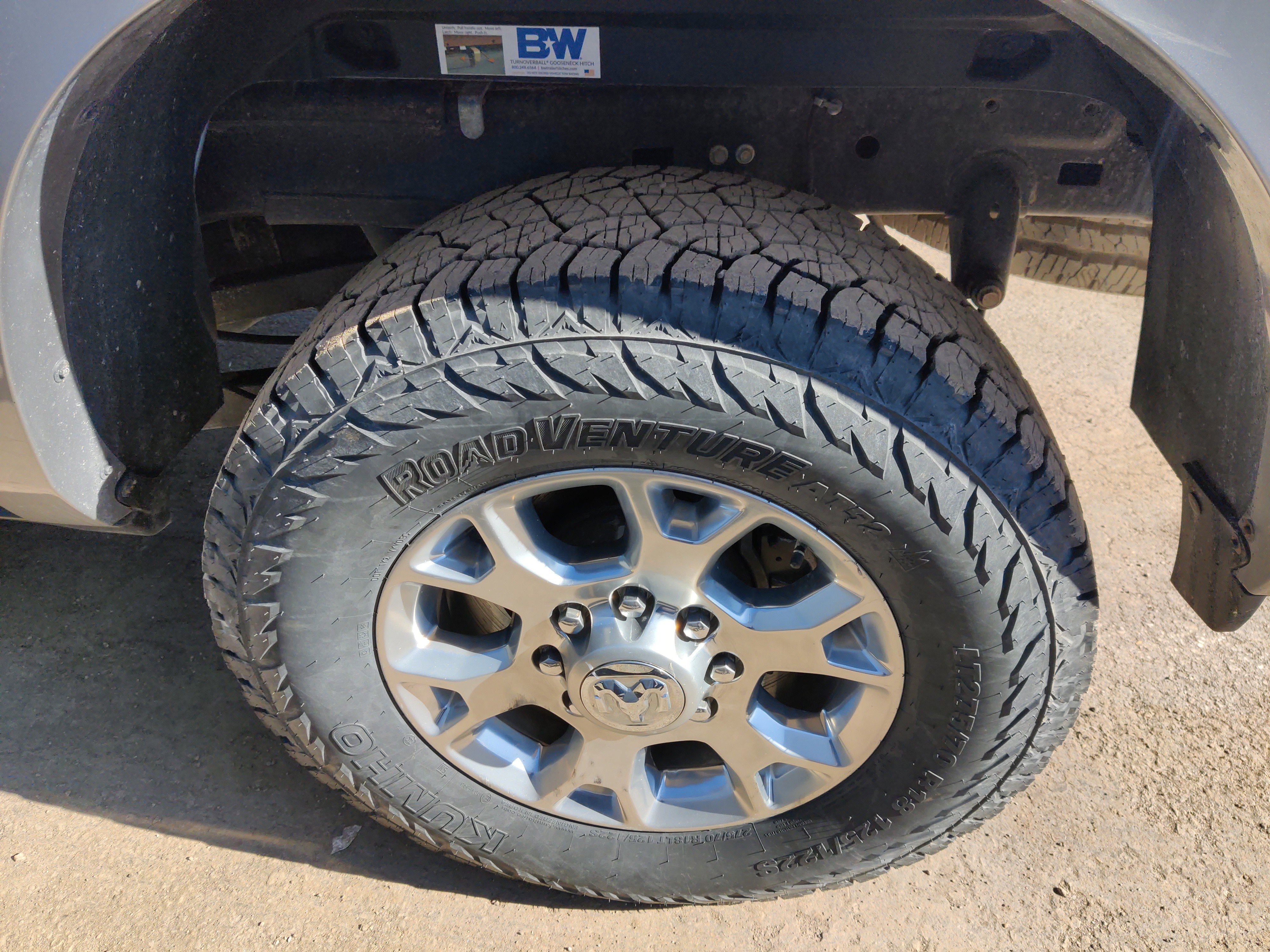 Used 2022 RAM 2500 Laramie AWD/4WD image 12