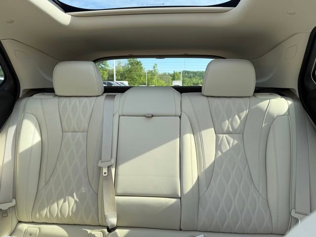 Used 2023 Buick Envision Avenir FWD image 15