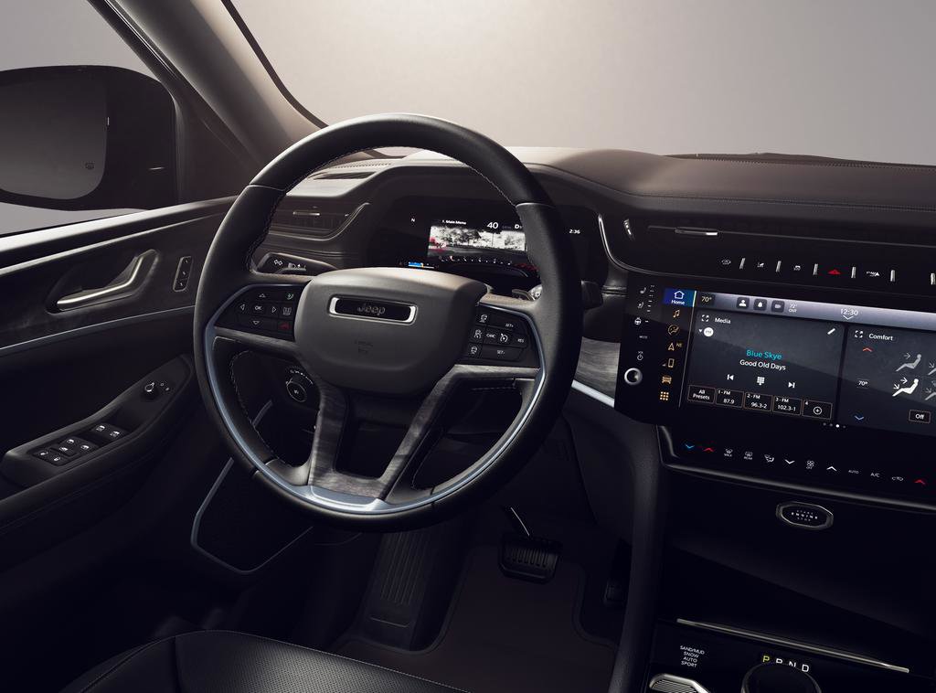 New 2026 Jeep Grand Cherokee Limited image 9