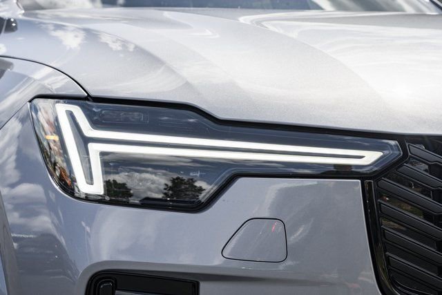 Used 2026 Volvo XC90 B6 Ultra w/ Protection Package Premier image 12