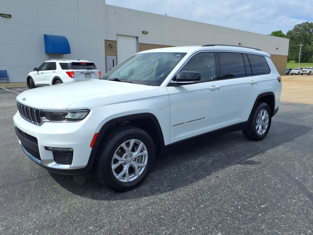 Used 2022 Jeep Grand Cherokee L Limited image 25