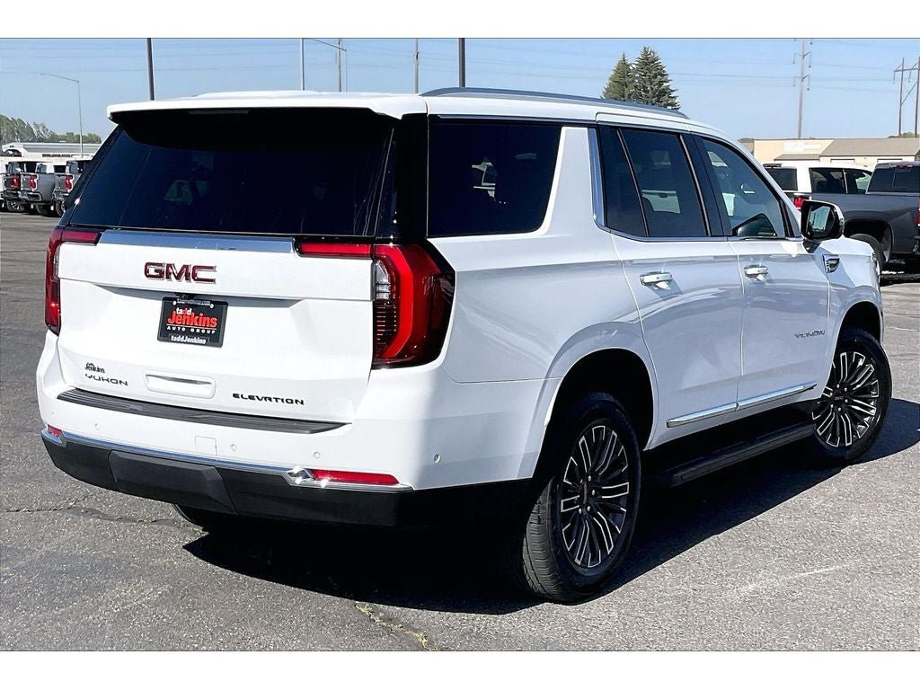 Used 2026 GMC Yukon Elevation AWD/4WD image 15