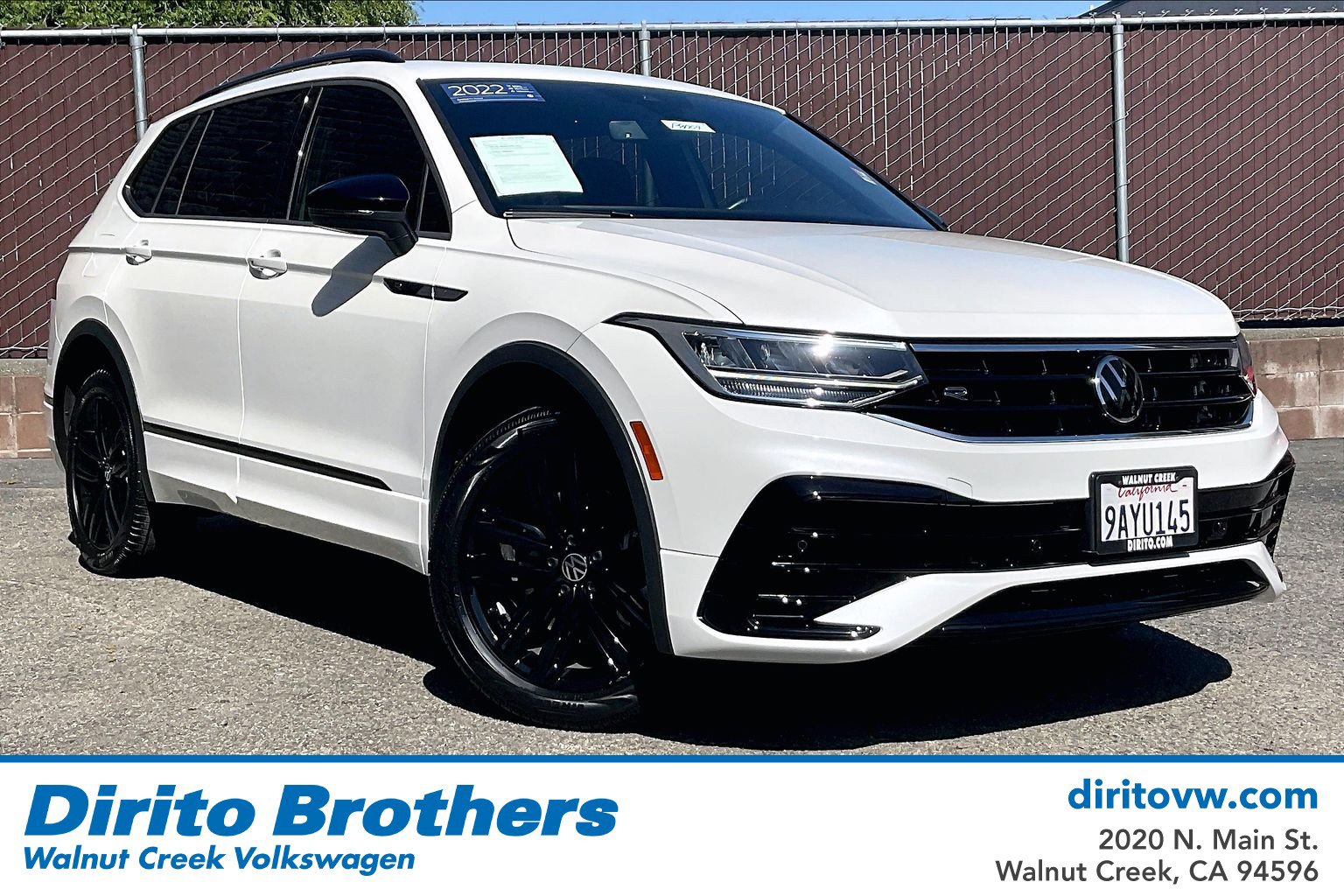 Certified 2022 Volkswagen Tiguan SE R-Line FWD image 1