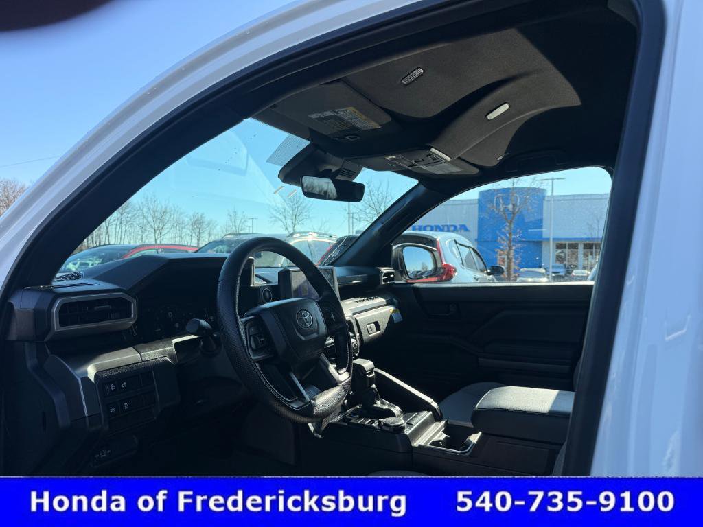 Used 2025 Toyota Tacoma SR5 image 24