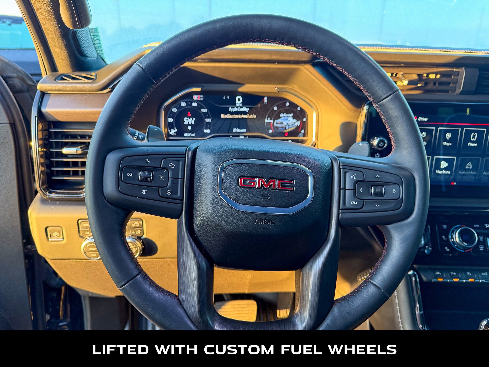 Used 2024 GMC Sierra 1500 AT4X image 12