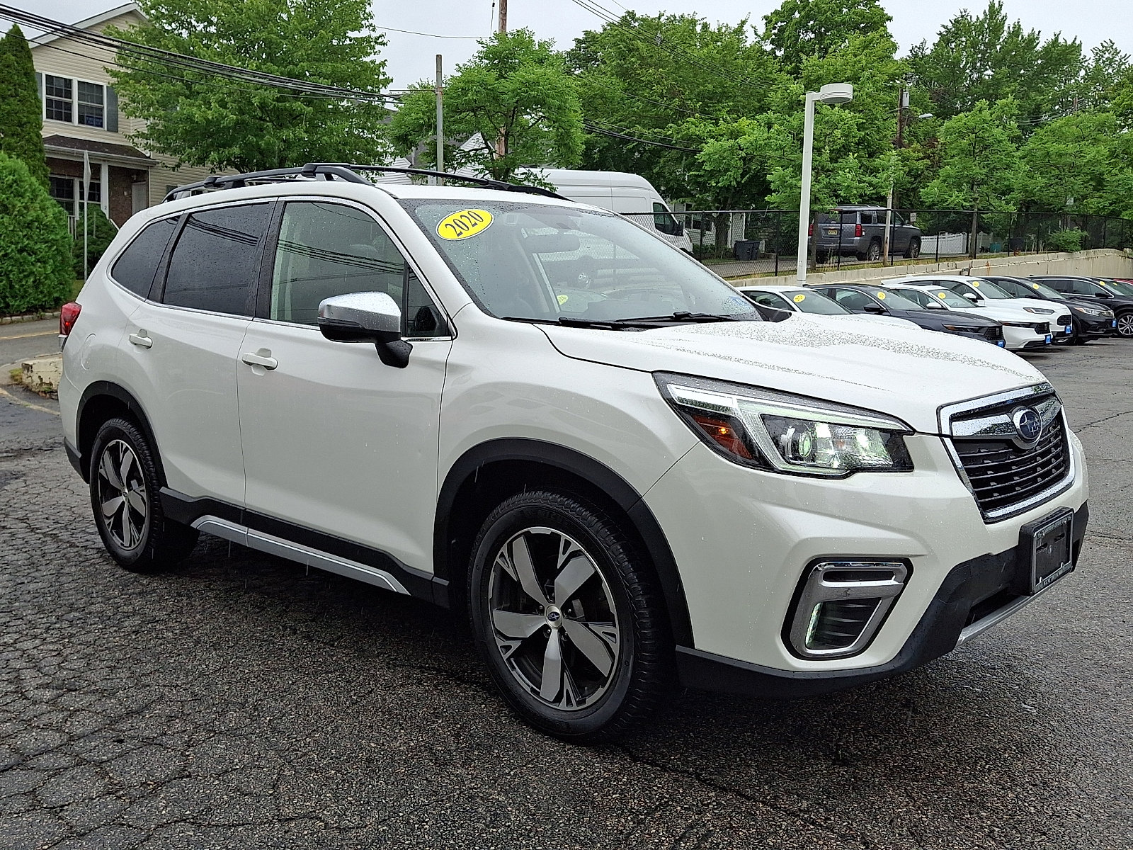 Used 2020 Subaru Forester Touring AWD/4WD image 3