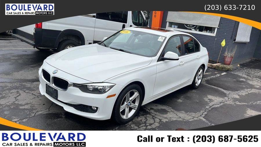 Used 2014 BMW 320i Sedan RWD image 3