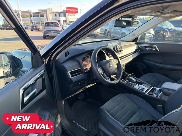 Used 2025 Mitsubishi Outlander SE AWD/4WD image 20
