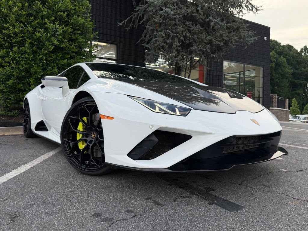 Used 2021 Lamborghini Huracan EVO RWD image 8