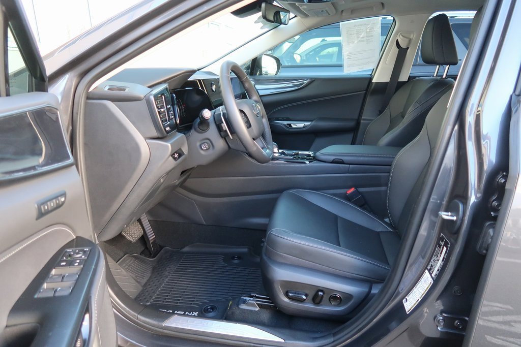 Used 2025 Lexus NX 250 FWD w/ Premium Package image 10