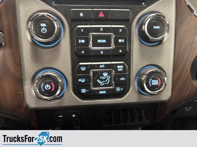 Used 2014 Ford F250 Lariat w/ Lariat Ultimate Package AWD/4WD image 21